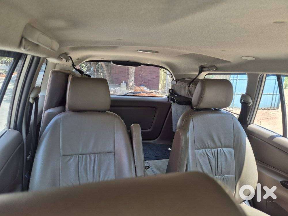 Toyota Innova 2.5 Z Diesel 7 Seater, 2015, Diesel