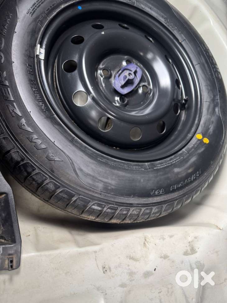 Maruti Suzuki Swift Vxi + Manual, 2020, Petrol