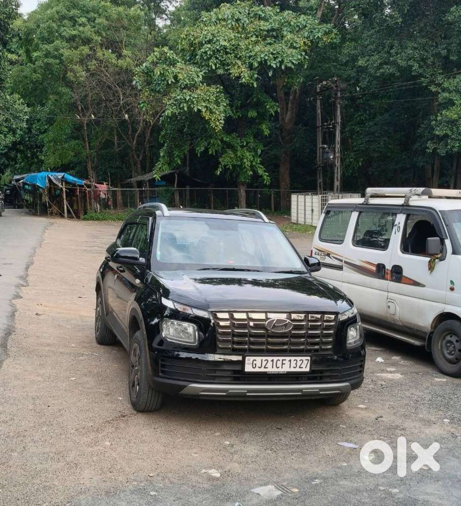 2025 Hyundai Venue Cng