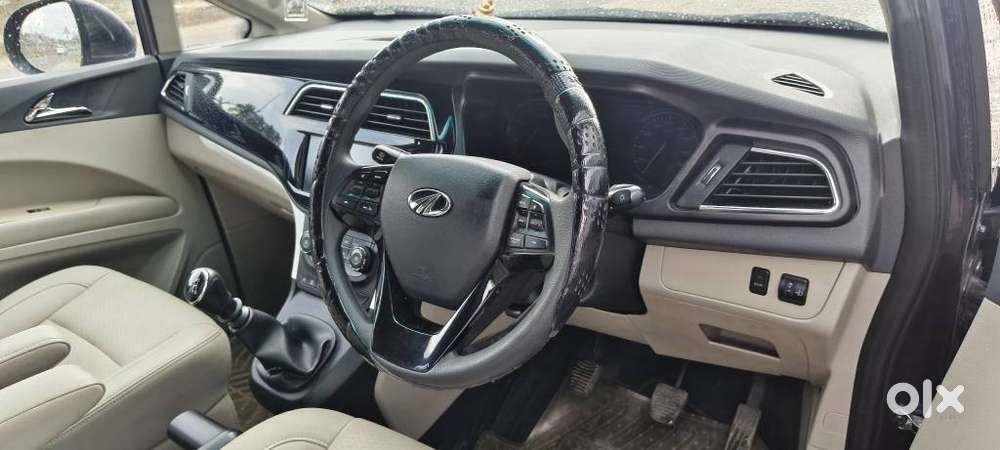 Mahindra Marazzo M8 8str, 2019, Diesel