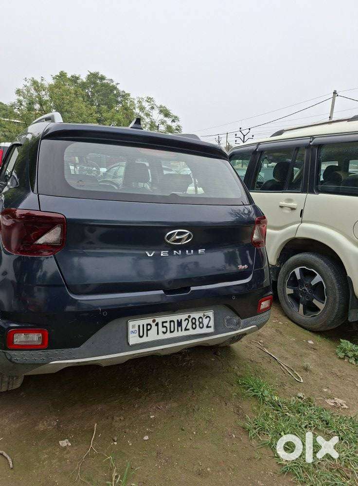 Hyundai Venue Sx Mt, 2021, Petrol