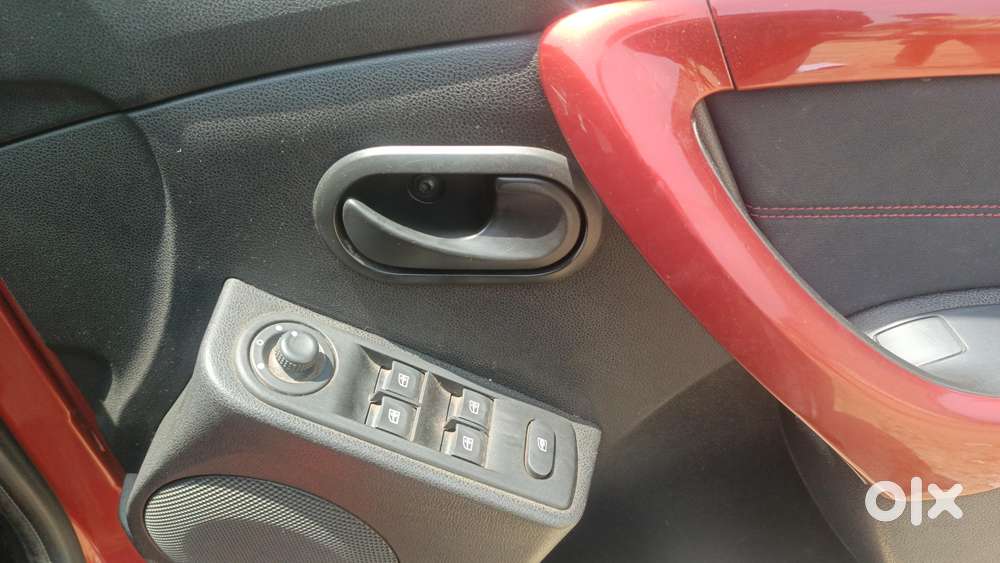 Renault Duster Petrol Rxs Cvt, 2018, Petrol