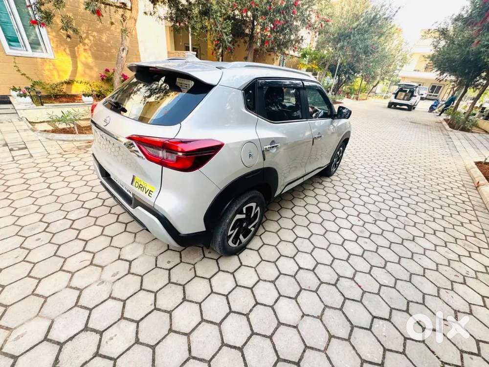 Nissan Magnite Showroom Track