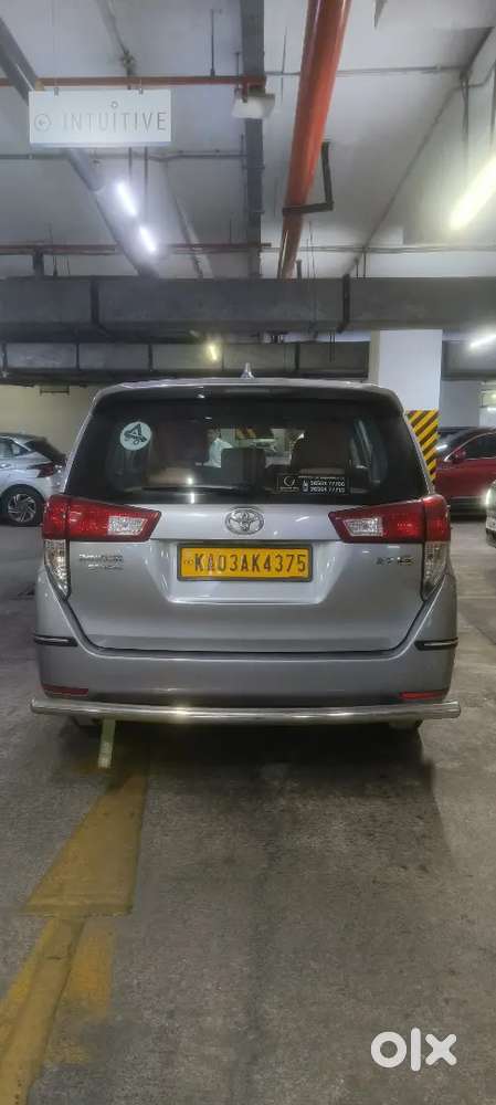 Toyota Innova Crysta 2022 Petrol 115000 Km Driven