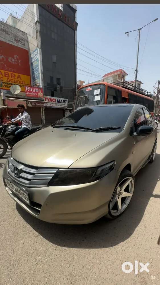 Honda City 2011 Cng & Hybrids 86000 Km Driven