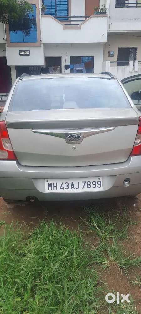 Mahindra Verito 2012 Petrol Well Maintained