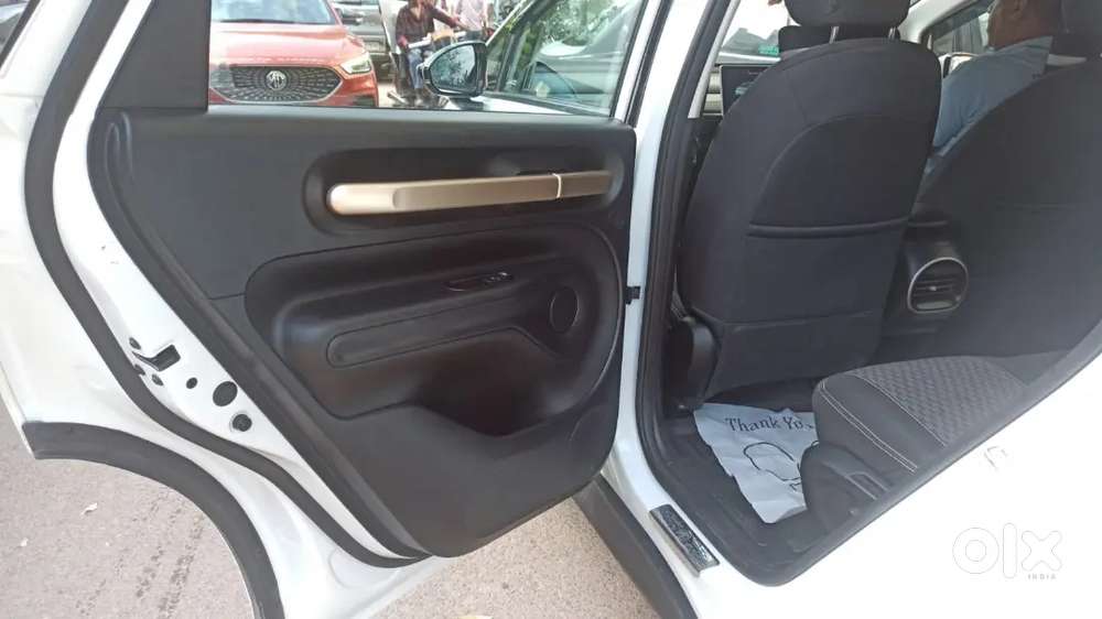 Mg Windsor Ev 2025 Electric Good Condition 11275 Driven