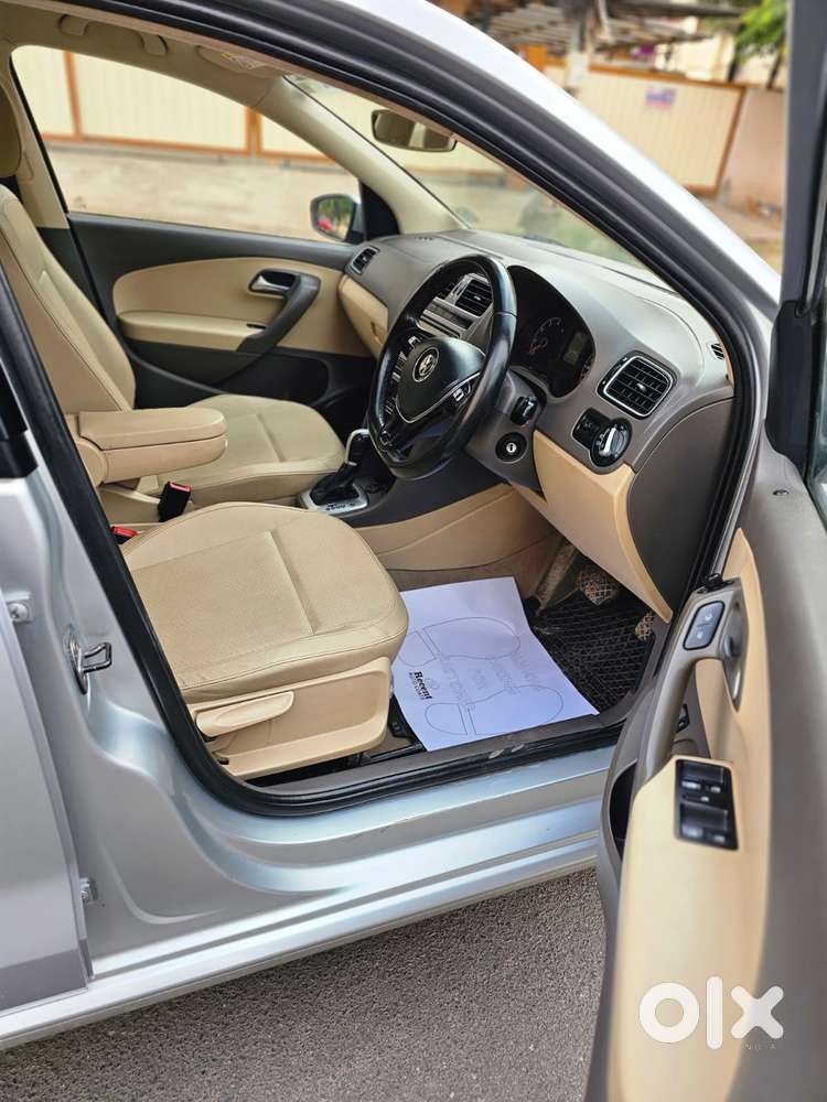 Volkswagen Vento Celeste 1.2 Tsi Highline At, 2017, Petrol