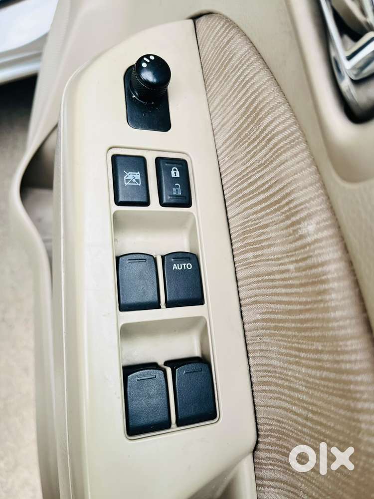 Maruti Suzuki Ertiga Zxi, 2014, Petrol