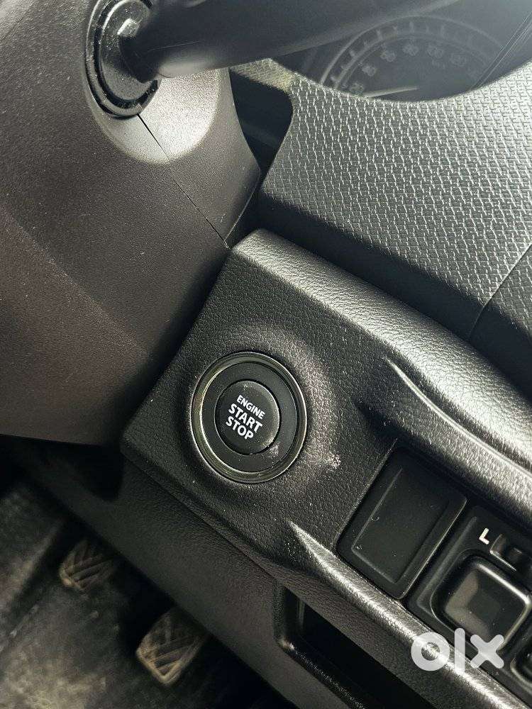Maruti Suzuki Brezza Zxi Plus Smart Hybrid, 2021, Petrol