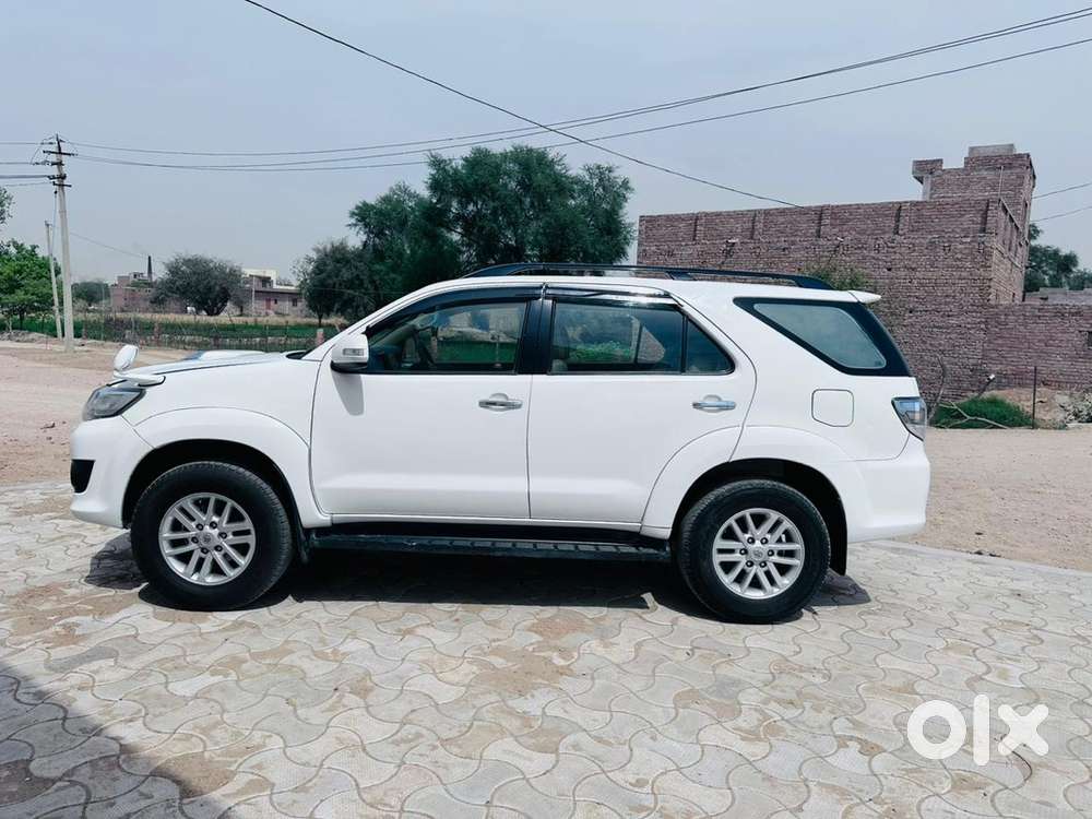 Toyota Fortuner Diesel 2014