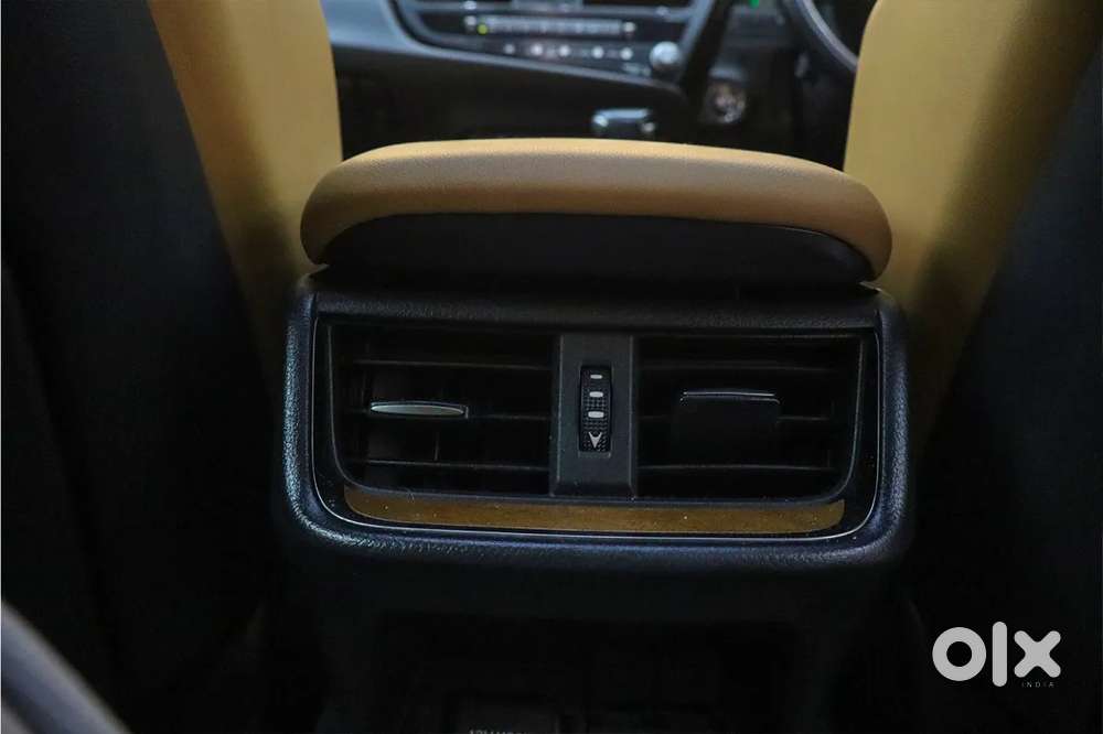 Lexus Es, 2023, Petrol