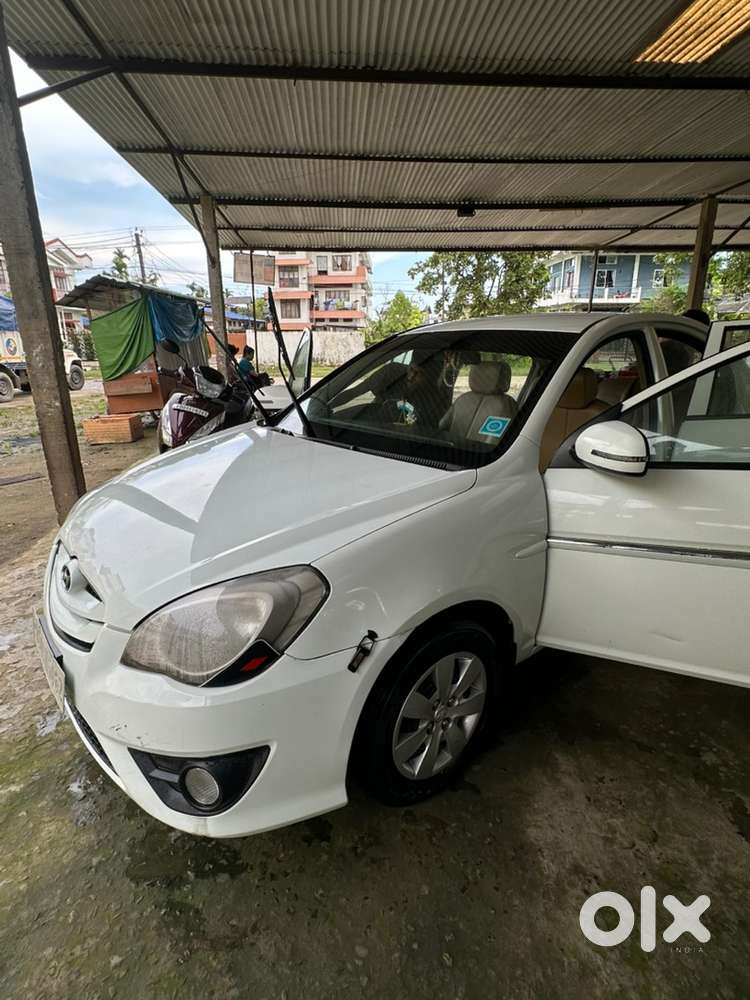 Hyundai Verna Petrol 2010