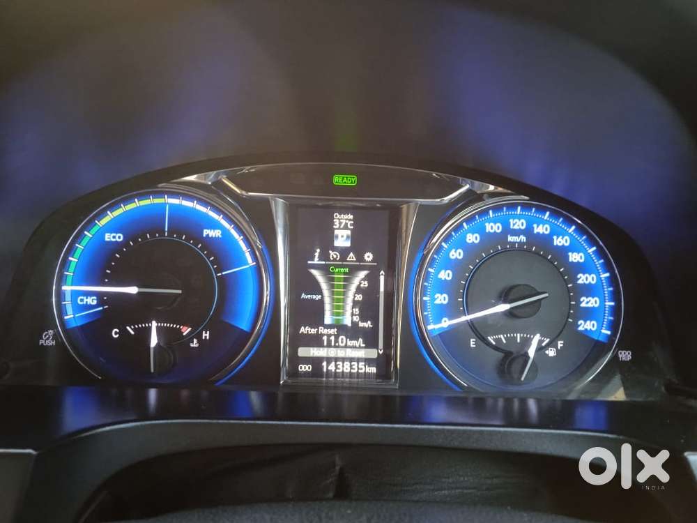 Toyota Camry 2.5 Hybrid, 2015, Petrol