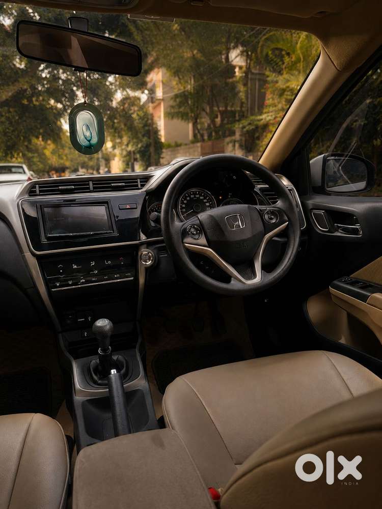 Honda City 1.5 V 4th Gen I-vtec Mt, 2018, Petrol