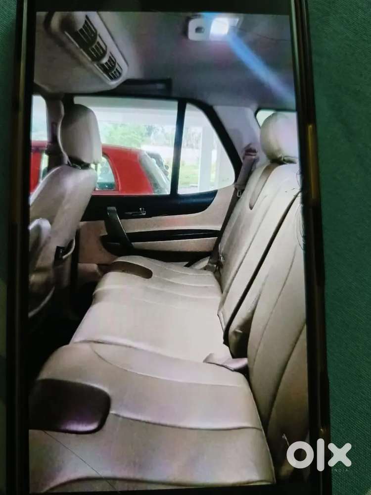 Tata Safari Storme 2014