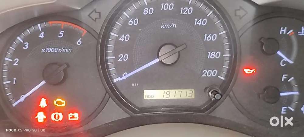 Toyota Innova 2013 Diesel Well Maintained