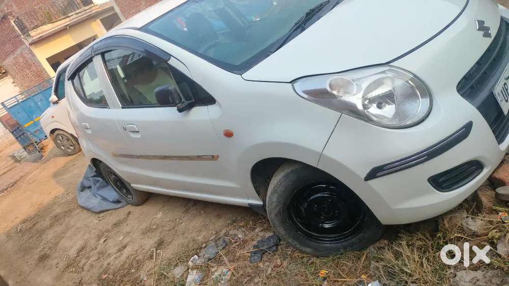Maruti Suzuki A-star 2011 Year