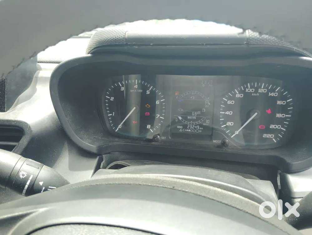 Tata Altroz 1.2 Xe 2023 Petrol Manual