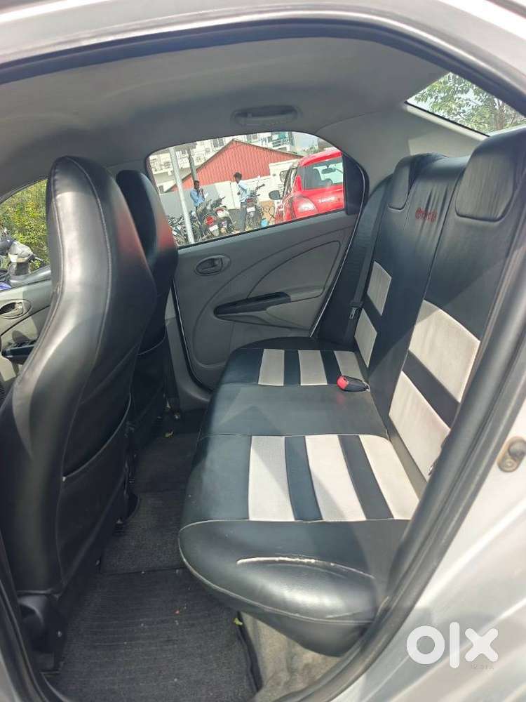 Toyota Etios 1.5 High, 2012, Petrol