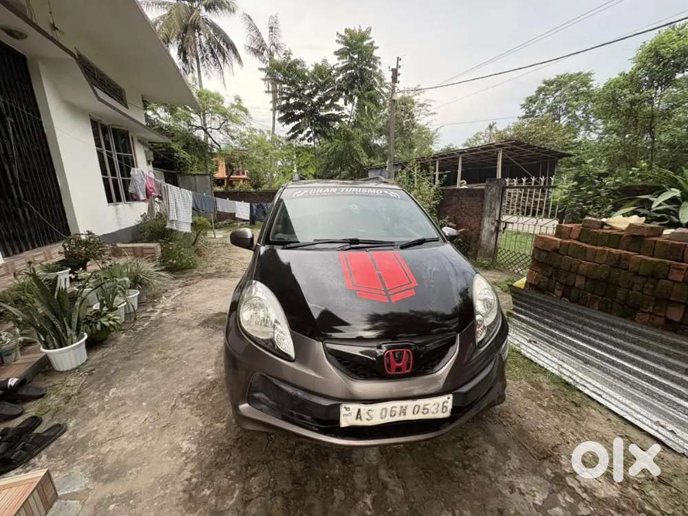 Honda Brio Mt 2013