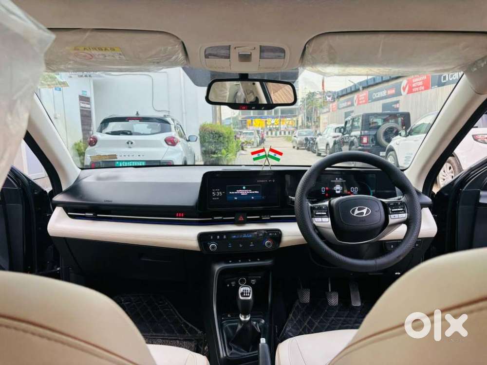 Hyundai Verna 1.5 Mpi Mt Sx (o), 2023, Petrol