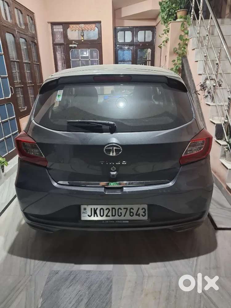 Tata Tiago 2023 Petrol 12970 Km Driven