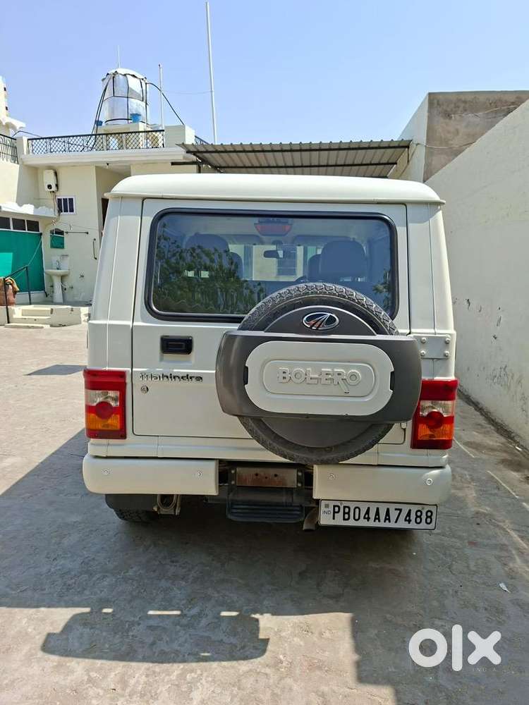 Mahindra Bolero 2018 Diesel 89500 Km Driven