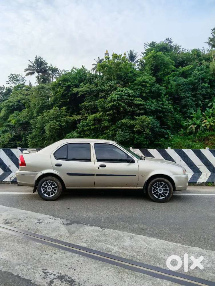 Ford Ikon 2009(tdci Duratorq)
Diesel