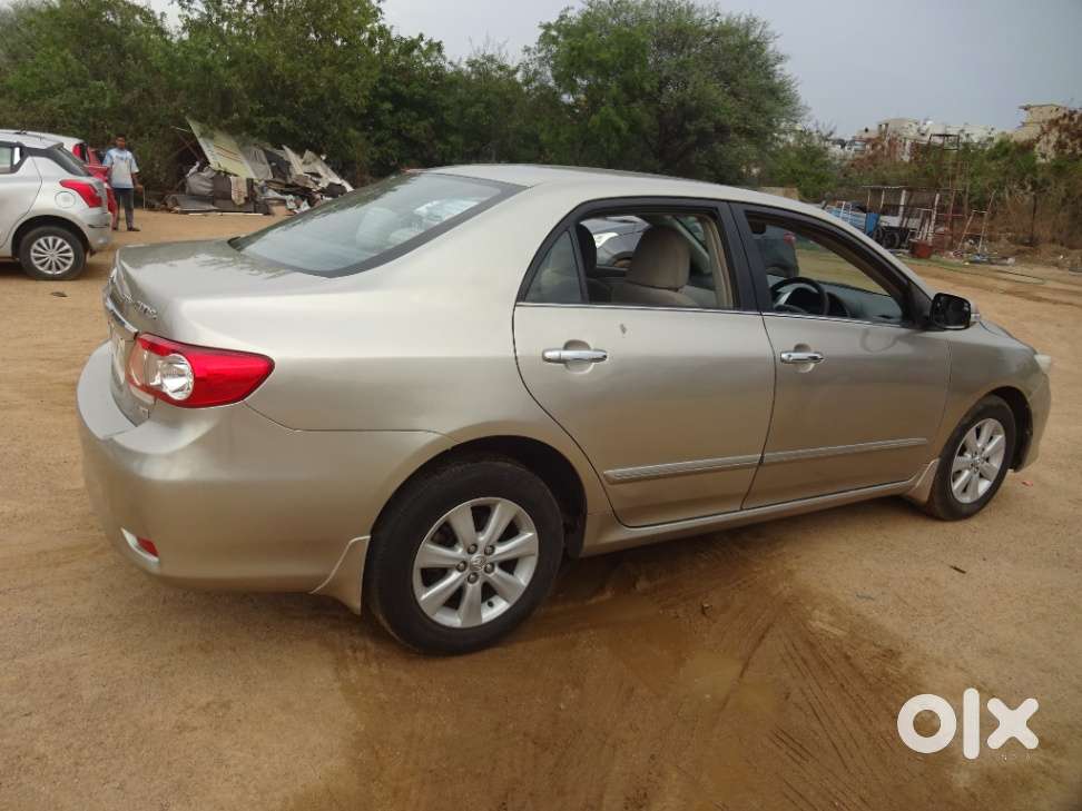 Toyota Corolla Altis 2010-2013 G, 2013, Petrol