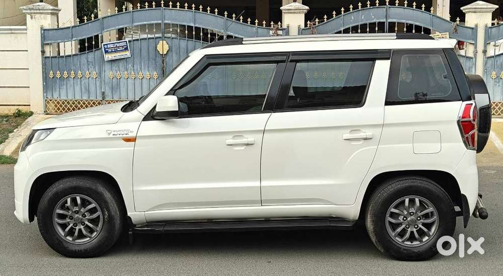Mahindra Tuv 300 T10, 2018, Diesel