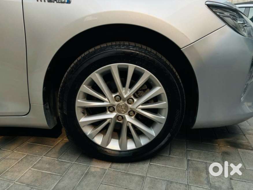 Toyota Camry [2015-2018] 2.5 L At, 2017, Petrol