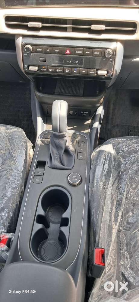 Hyundai Venue 1.5 Crdi At Hx 10, 2026, Diesel