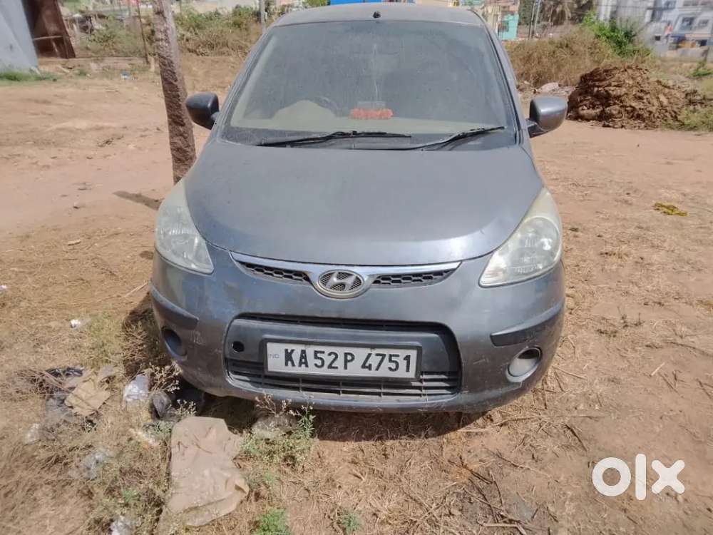 Hyundai I10 2010 Petrol 70000 Km Driven
