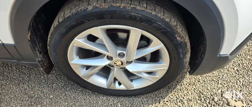 Skoda Kushaq, 2025, Petrol