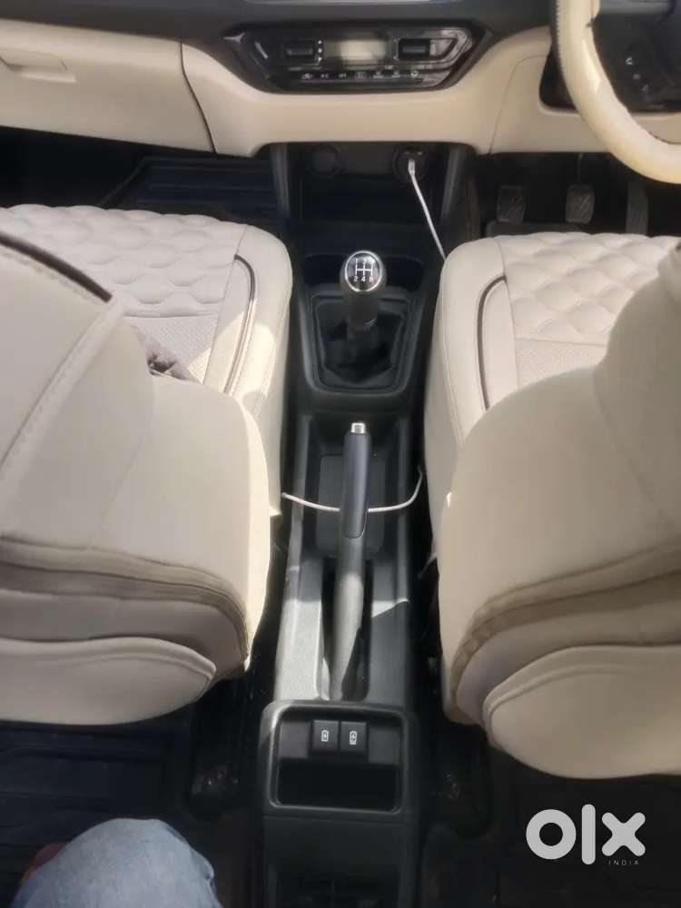 Maruti Suzuki Dzire 2025 Cng & Hybrids 11000 Km Driven