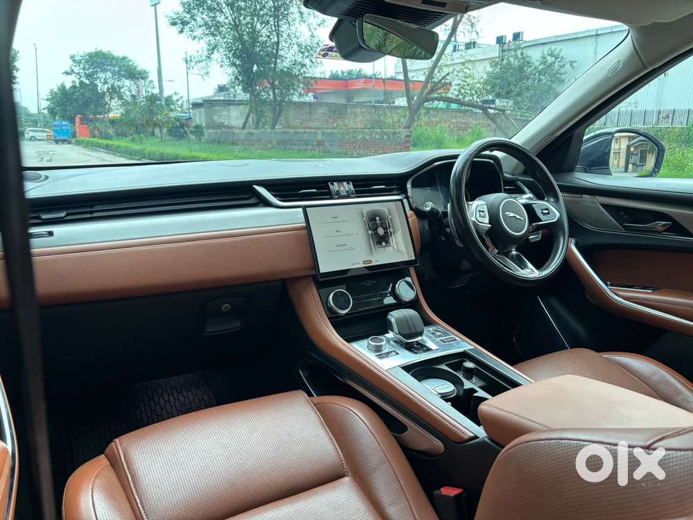 Jaguar F-pace Prestige 2.0 Petrol, 2022, Petrol