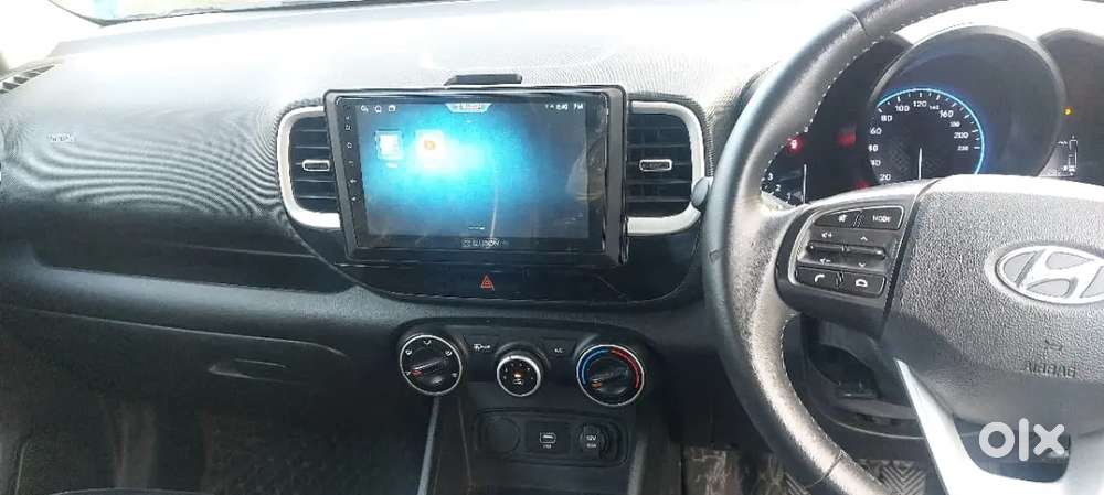 Hyundai Venue E Petrol 2020 Car