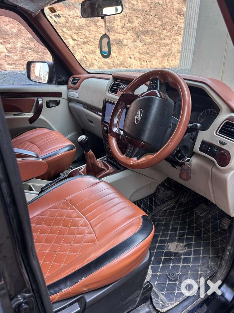 Mahindra Scorpio