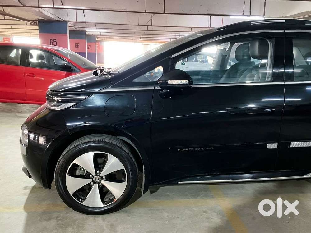 Mg Windsor Ev Essence, 2025, Electric