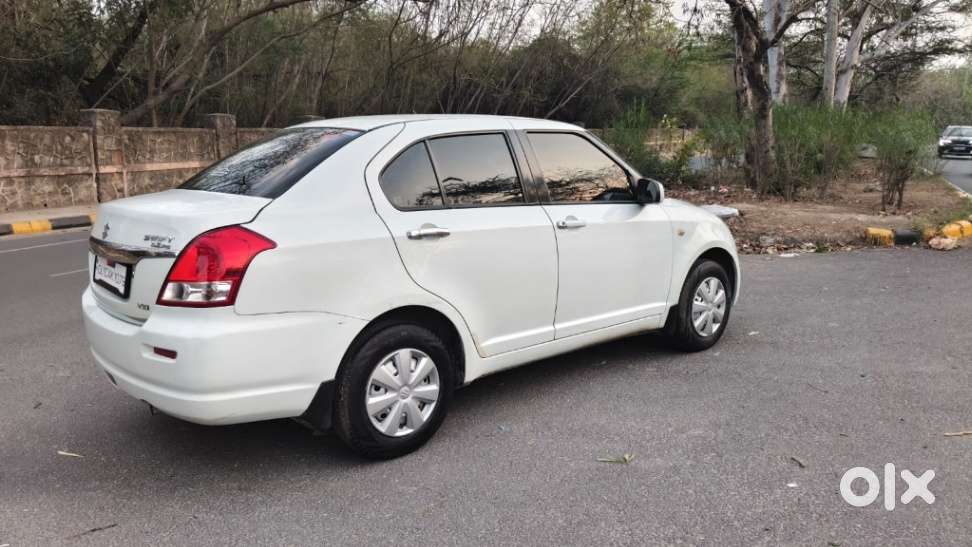 Maruti Suzuki Swift Dzire Vxi Optional, 2011, Petrol