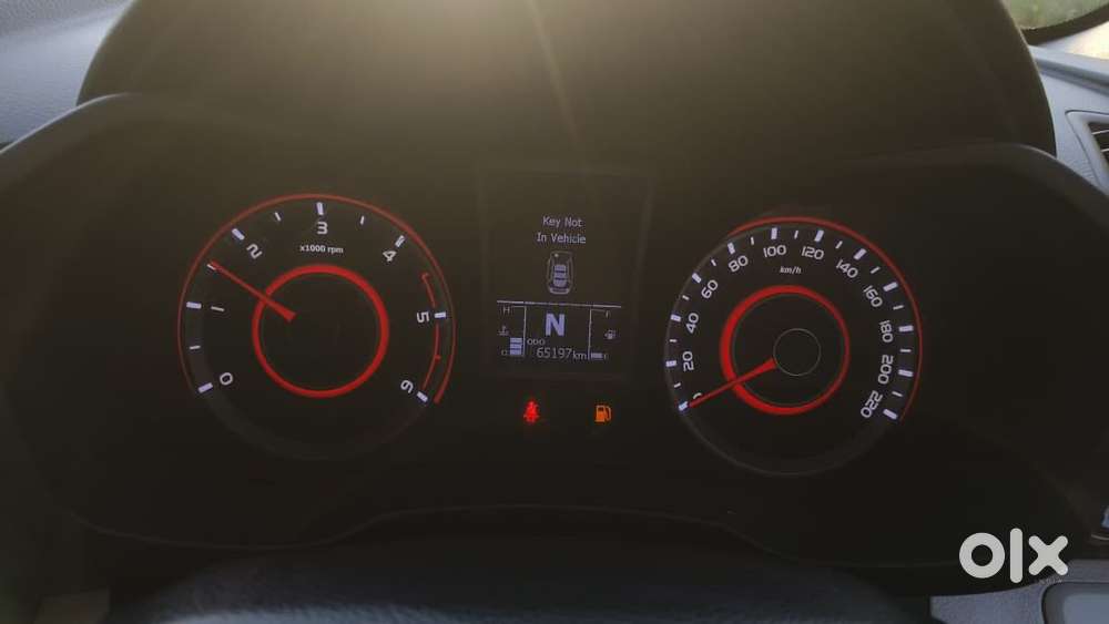 Mahindra Xuv300 W8 Option Dual Tone Diesel, 2021, Diesel