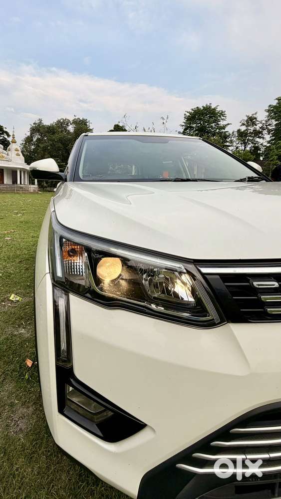 Mahindra Xuv300 W8, 2022, Petrol