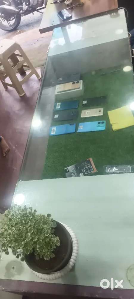 Shop counter