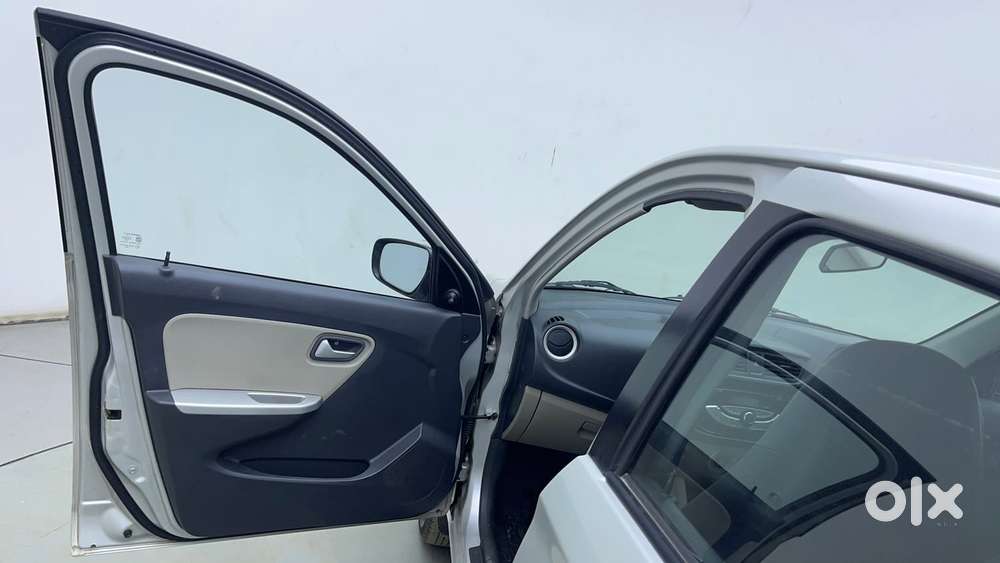 Maruti Suzuki Alto K10 Vxi, 2016, Petrol
