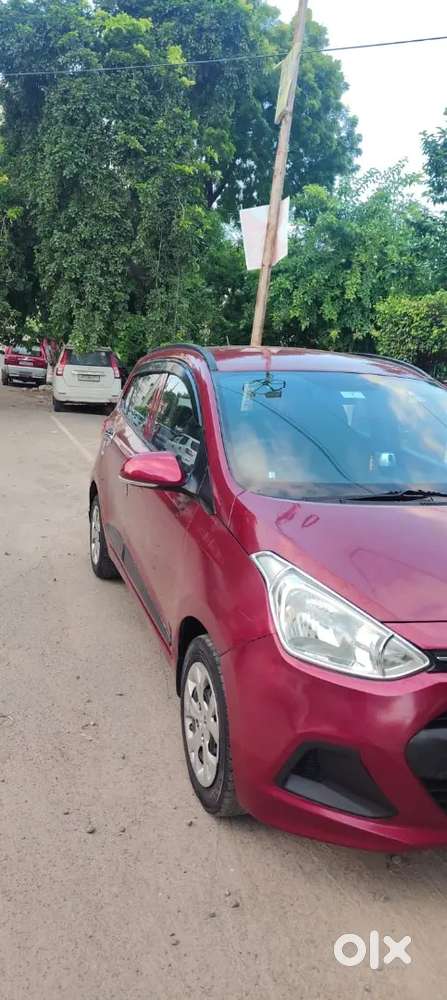 Hyundai Grand I10 Sportz 2016