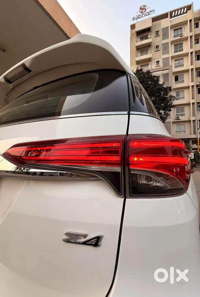 Toyota Fortuner Legender Diesel 2019