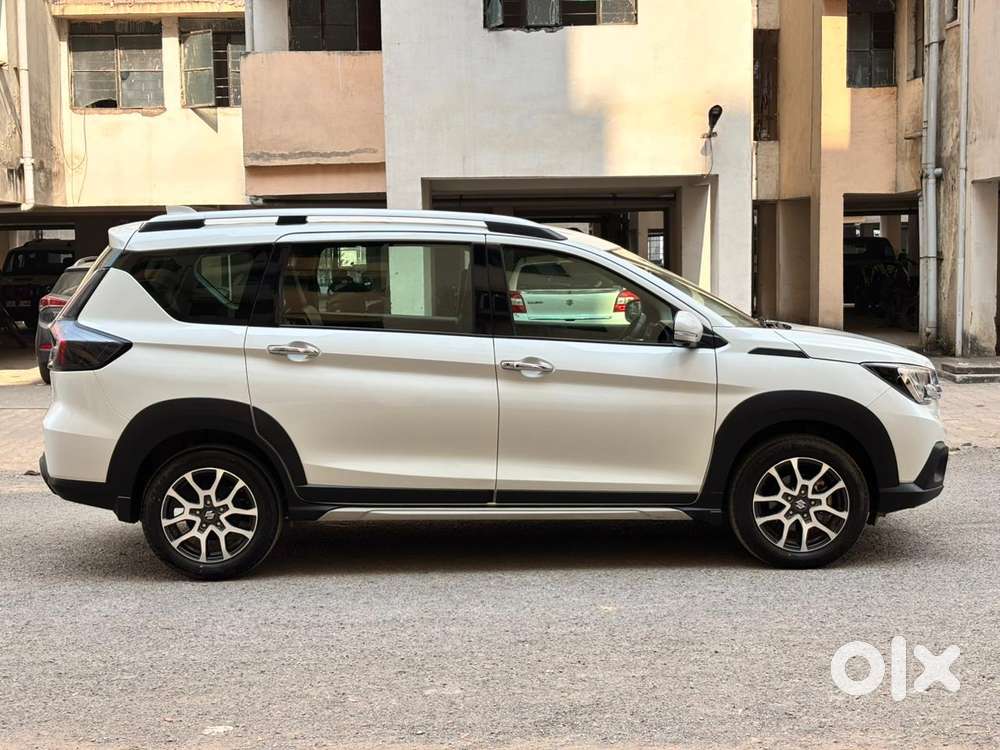 Maruti Suzuki Xl6 1.5 Alpha Mt, 2024, Petrol