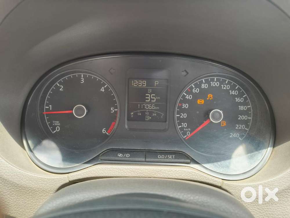 Volkswagen Vento 1.5 Tdi Comfortline At, 2015, Diesel