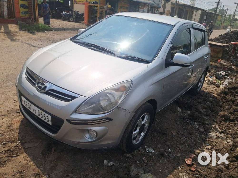 Hyundai I20 Sportz 1.2 Bs-iv, 2010, Petrol
